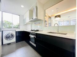 The Lakeshore (D22), Condominium #532302931